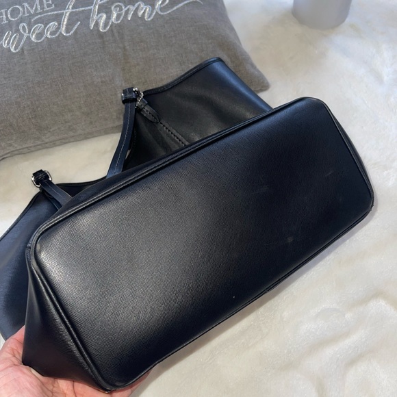 Coach Purse Gray authentic - Picture 10 of 10